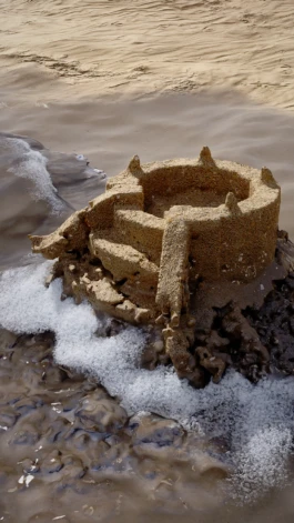 Alona Rodeh, Altars Made of Sand, 2023 Alona Rodeh, Girl (from the Safe and Sound Poster Series), 2015